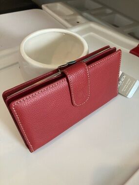 Mundi Red Genuine Leather Snap Clutch Wallet NWT